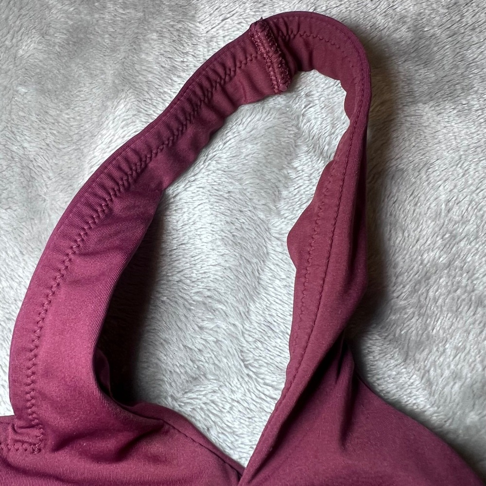 Yitty Womens Size Medium Ribbed Racerback Sports Bra Maroon Crop Top Athletic - Picture 9 of 12